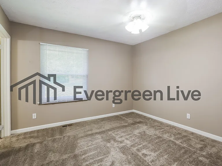 5717 Winship Dr — Photo 7