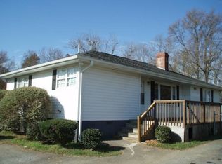 1914 El Camino Real, Spartanburg, SC 29301