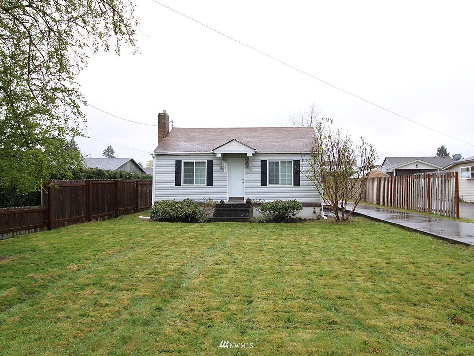 1st image of 1811 Loraine St