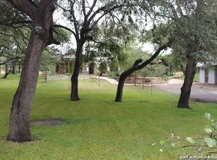 208 N Pleasant Valley Dr, Boerne, TX 78006