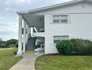1 bed, 1.0 bath, 636 sqft, $1,100 — Photo 2