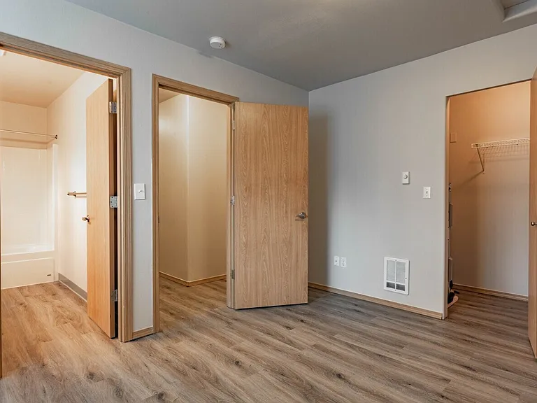 Edgewood North — Photo 30