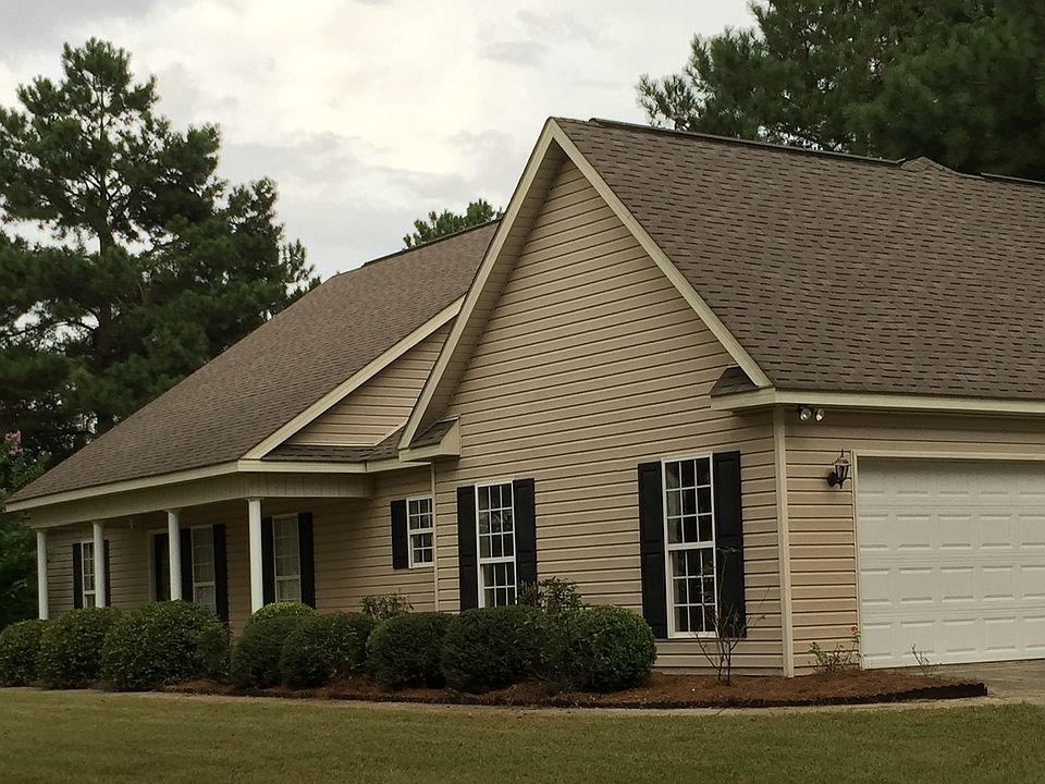 1st image of 102 Bishop Ct