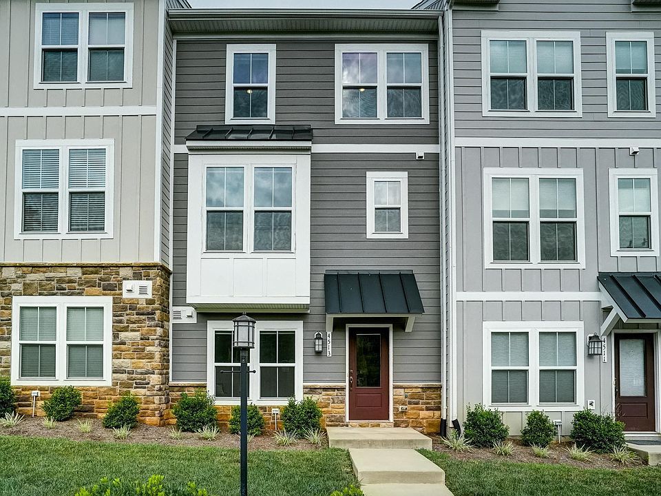 1st image of 4513 Berwyn Ln