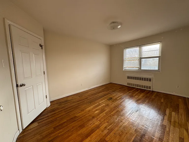 2550 Cropsey Ave #2B — Photo 4