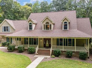 7208 Round Stone Ct, Gibsonville, NC 27249