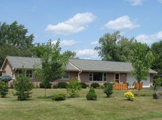 N68W13458 Ranch Rd, Menomonee Falls, WI 53051