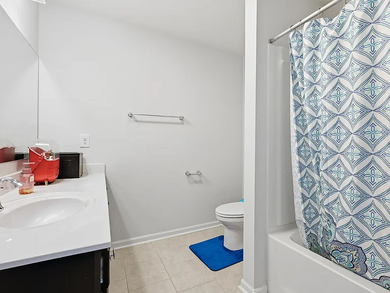 115 Crusaders Dr — Photo 35