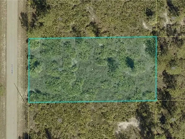 1218 Congress Ave, Lehigh Acres, FL 33936