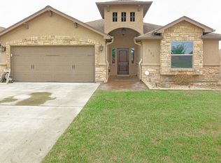 320 Tuscany Dr, Victoria, TX 77904