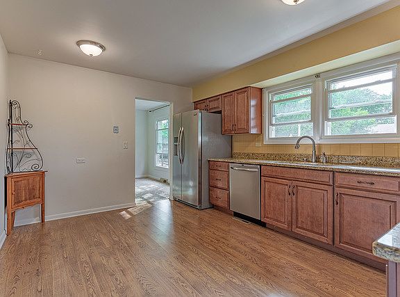4th image of 700 New Mexico Trl