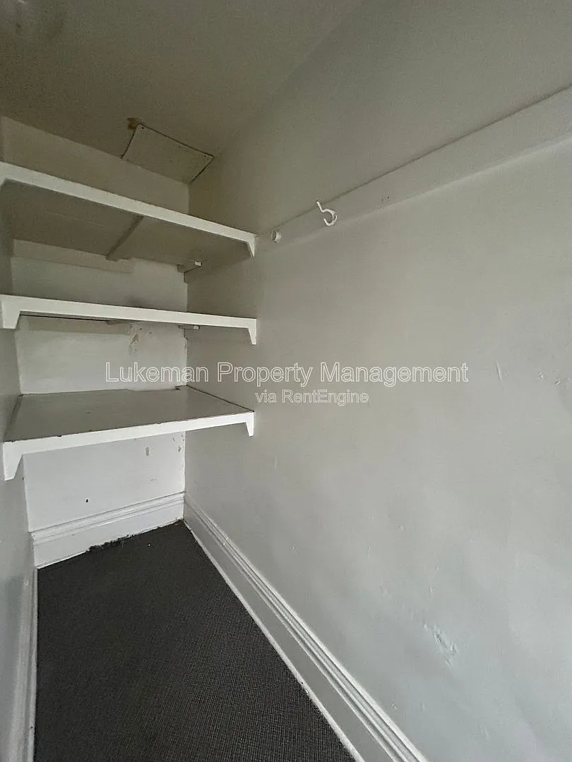 1 bed, 1.0 bath, $715 — Photo 3