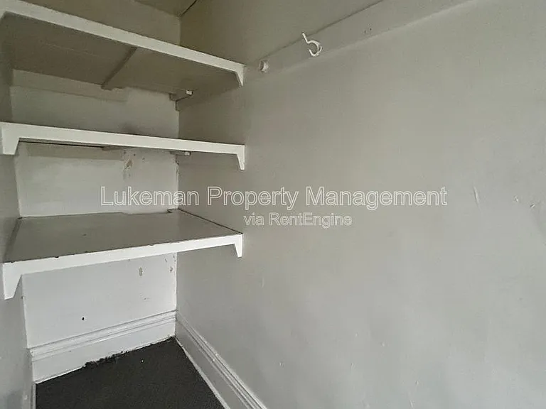 420 Pearl St #4 — Photo 3