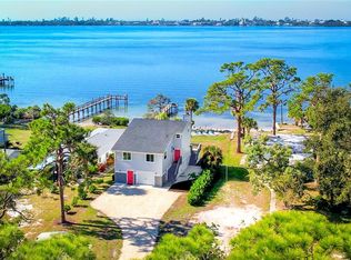 568 S McCall Rd, Englewood, FL 34223