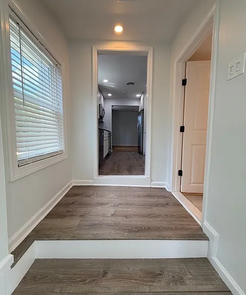 2303 Katherine Ave — Photo 9