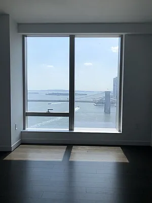 Rented by Gulai Wang, LREB | media 29