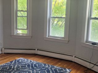 879 Broadway #2, Somerville, MA 02144