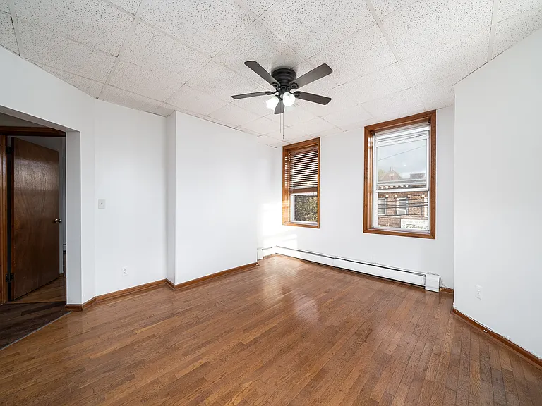 150 North St #3 — Photo 3