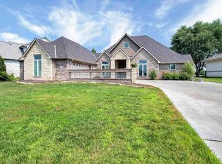 7602 E Oakmount St, Wichita, KS 67226