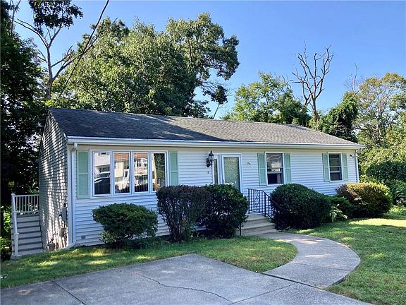 5th image of 3 Kimberly Ct