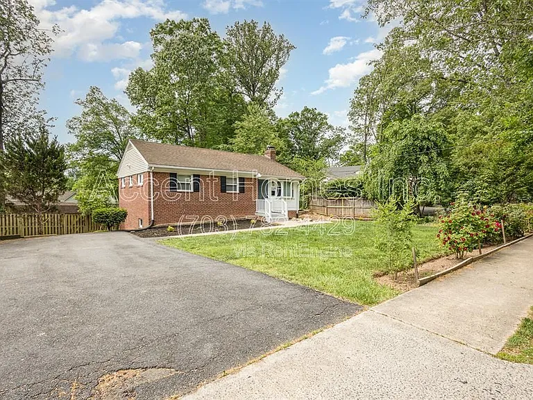 7329 Marc Dr — Photo 27