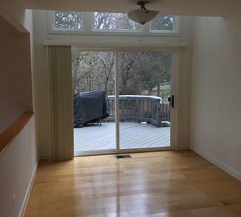 3rd image of 479 Montalto Dr