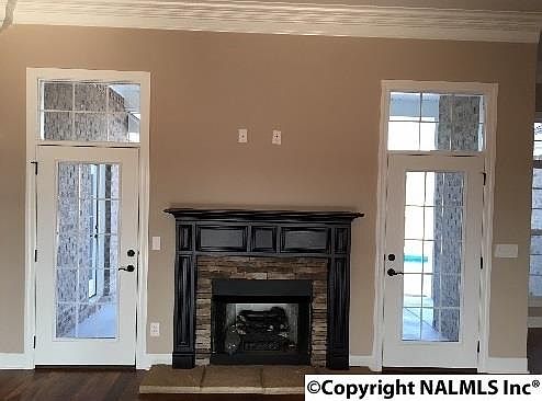 3rd image of 4356 Willow Bend Ln