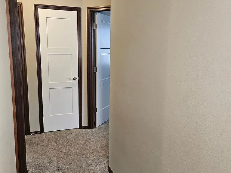 482 S Kansas Loop — Photo 15