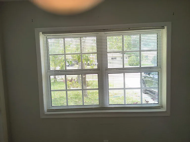 650 Campus Cir — Photo 18
