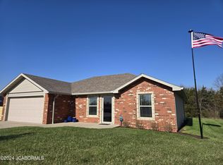 6345 Flint Dr, Fulton, MO 65251