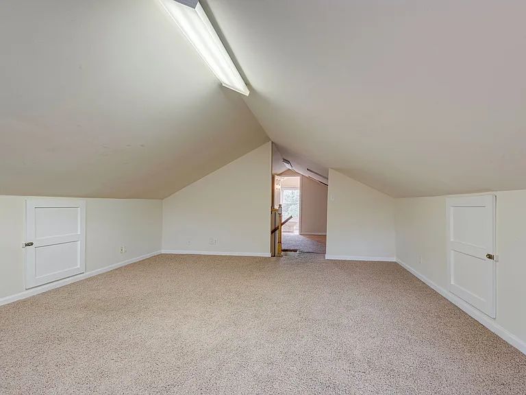 3505 Marlborough Ave — Photo 23