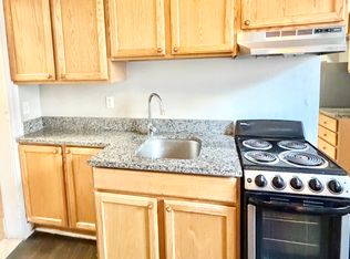 1175 Chapel St #100S, New Haven, CT 06511