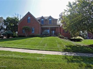 3002 Plum Woods Ct, Sellersburg, IN 47172