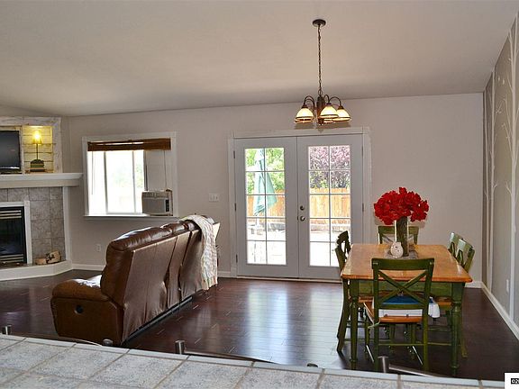 5th image of 1296 Topaz Ln