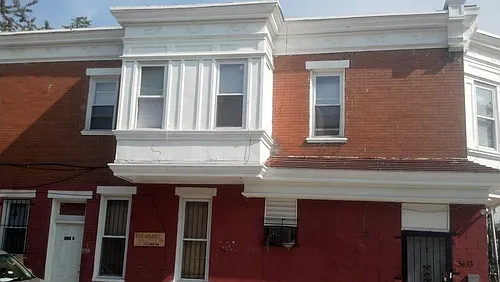 5633 Elliott St Photo 1