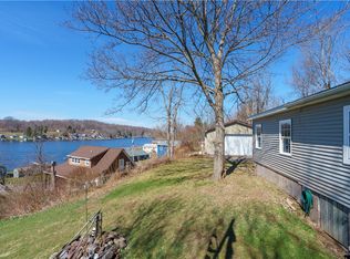 7804 Eagle Rd, Wolcott, NY 14590