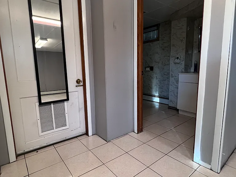 415 Magazine St #BASEMENT — Photo 8