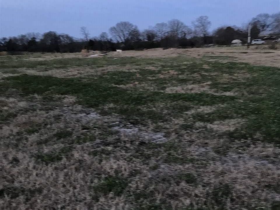 2nd image of 10637 Poplar Point Rd