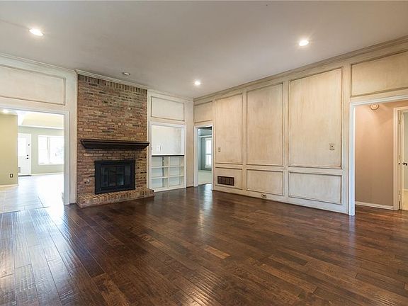 5th image of 2564 Bluebonnet Dr