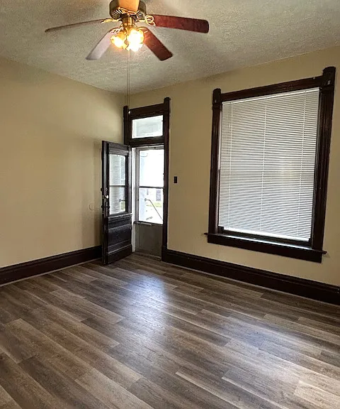 321 N Church St — Photo 9