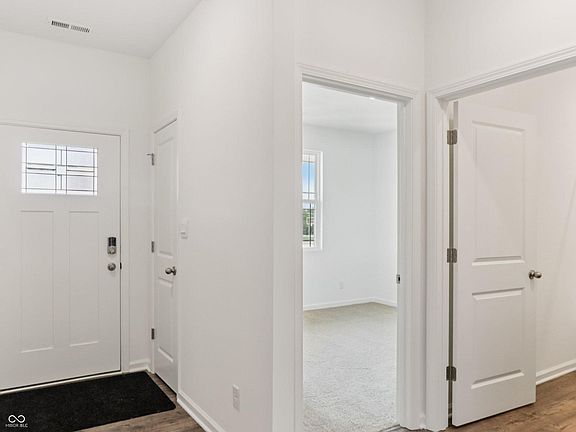 4th image of 3933 Donaldson Creek Ct
