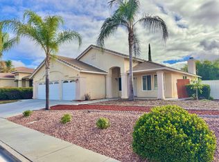 37 Corte Rivera, Lake Elsinore, CA 92532