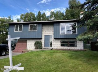 10225 Goodnews Cir, Anchorage, AK 99515