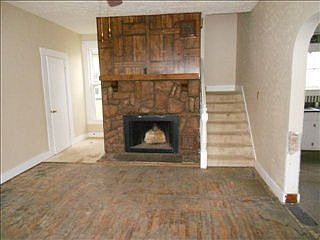 3rd image of 314 N Main St
