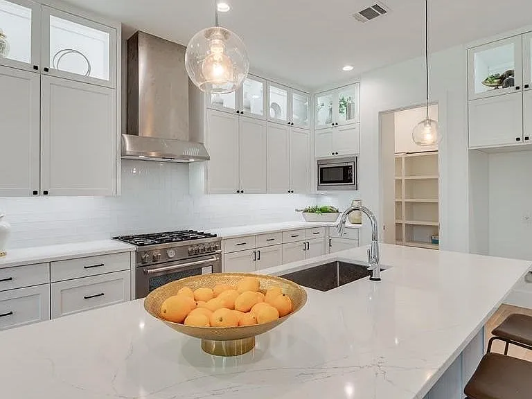 6135 Velasco Ave — Photo 110