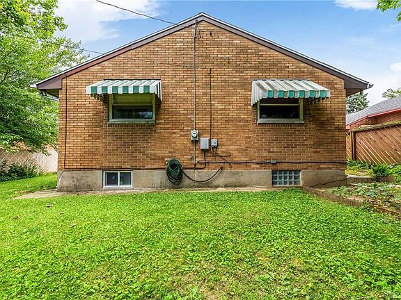 4th image of 325 Blackwood Ave