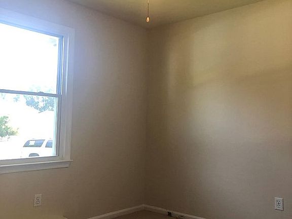 2nd image of 3810 Hyde Park Dr