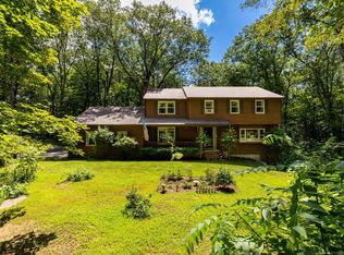 3 Northwoods Rd, North Granby, CT 06060