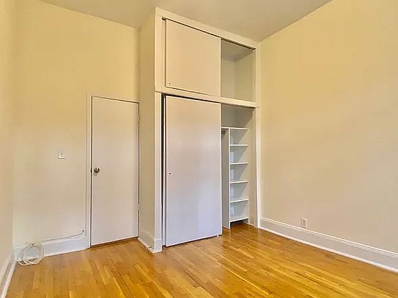2nd image of 117 Christopher St APT 1