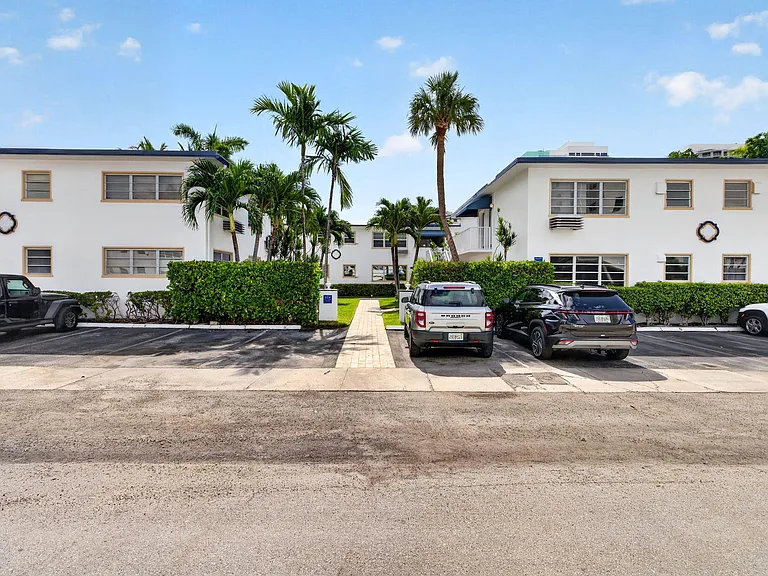 624 Orton Ave #3 — Photo 43